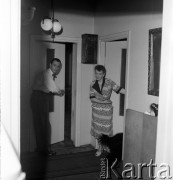 1950-1953, Warszawa, Polska
Aktorskie małżeńtwo Hanka Bielicka i Jerzy Duszyński
Fot. Irena Jarosińska, zbiory Ośrodka KARTA