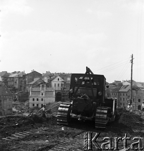 30.06.1954, Lublin, Polska
Remont dziedzińca przed Zamkiem.
Fot. Irena Jarosińska, zbiory Ośrodka KARTA