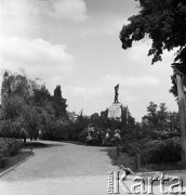 30.06.1954, Lublin, Polska
Park przy ul. Krakowskie Przedmieście.
Fot. Irena Jarosińska, zbiory Ośrodka KARTA