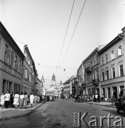 30.06.1954, Lublin, Polska
Ulica Krakowskie Przedmieście.
Fot. Irena Jarosińska, zbiory Ośrodka KARTA