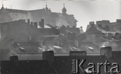 lata 50-te, Warszawa, Polska.
Mariensztat - widok na dachy budynków.
Fot. Irena Jarosińska, zbiory Ośrodka KARTA.
