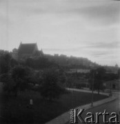 1950-1969, Warszawa, Polska
Panorama Warszawy, na wzgórzu widać Archikatedrę św. Jana Chrzciciela 
Fot. Irena Jarosińska, zbiory Ośrodka KARTA