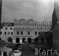 1959, Kazimierz Dolny, Polska.
Rynek, kamienice Przybyłów.
Fot. Irena Jarosińska, zbiory Ośrodka KARTA