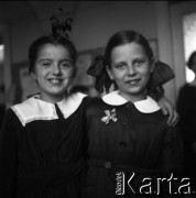Lata 60., Warszawa, Polska.
Eksperymentalna Szkoła Podstawowa nr 176 przy placu Inwalidów.
Fot. Irena Jarosińska, zbiory Fundacji Ośrodka KARTA