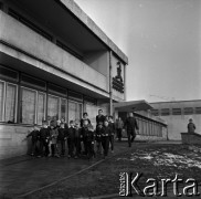 Lata 60., Kielce, Polska.
Szkoła Podstawowa nr 16 im. Marcelego Nowotki w dzielnicy Szydłówek.
Fot. Irena Jarosińska, zbiory Fundacji Ośrodka KARTA
