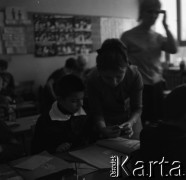 Lata 60., Warszawa, Polska.
Szkoła dla dzieci ze specjalnymi potrzebami edukacyjnymi (ówcześnie tzw. 