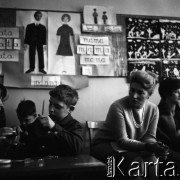 Lata 60., Warszawa, Polska.
Szkoła dla dzieci ze specjalnymi potrzebami edukacyjnymi (ówcześnie tzw. 