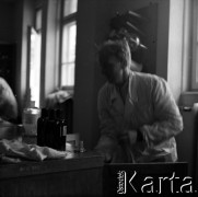 1959, Warszawa, Polska.
Archiwum Wytwórni Filmów Dokumentalnych (WFD) na ulicy Chełmskiej.
Fot. Irena Jarosińska, zbiory Fundacji Ośrodka KARTA