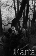 1960, miejsce nieznane, Polska.
Realizacja filmu 