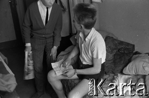 1961, Warszawa, Polska.
Casting do roli Wawrzka w filmie 