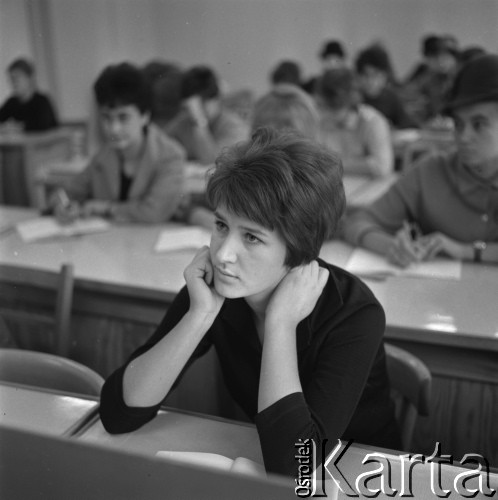 Lata 70., Lublin, Polska.
Uniwersytet im. Marii Curie-Skłodowskiej w Lublinie.
Fot. Irena Jarosińska, zbiory Ośrodka KARTA