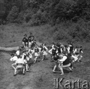1974, Rabka, Polska.
Festiwal zespołów dziecięcych.
Fot. Irena Jarosińska, zbiory Ośrodka KARTA
