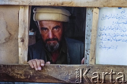 1992, Kabul, prowincja Kabul, Afganistan.
Portret mężczyzny. 
Fot. Irena Jarosińska, zbiory Ośrodka KARTA