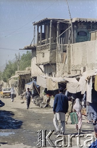 1992, Kabul, prowincja Kabul, Afganistan.
Osiedle domów.
Fot. Irena Jarosińska, zbiory Ośrodka KARTA