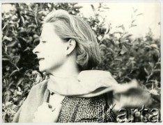 Brak daty, Polska.
Portret kobiety.
Fot. Irena Jarosińska, zbiory Ośrodka KARTA