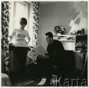 1967, Warszawa, Polska. 
Poeta, satyryk i artysta kabaretowy Wojciech Młynarski.
Fot. Irena Jarosińska, zbiory Ośrodka KARTA