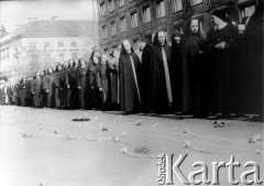 31.05.1981, Warszawa, Polska.
Pogrzeb kardynała Stefana Wyszyńskiego.
Fot. Tomasz Abramowicz, zbiory Ośrodka Karta