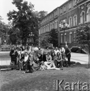 Czerwiec 1982, Zielona Góra, Polska.
Grupa uczestników XVIII Festiwalu Piosenki Radzieckiej.
Fot. Romuald Broniarek, zbiory Ośrodka KARTA