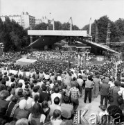 Czerwiec 1986, Zielona Góra, Polska.
XXII Festiwal Piosenki Radzieckiej. 
Fot. Romuald Broniarek, zbiory Ośrodka KARTA
