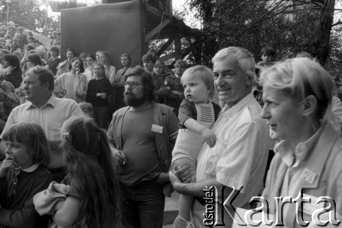 1986, Zielona Góra, Polska.
XXII Festiwal Piosenki Radzieckiej.
Fot. Romuald Broniarek, zbiory Ośrodka KARTA