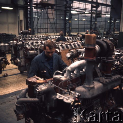 Marzec 1975, Warszawa Wola, Polska.
Pracownicy Zakładów Mechanicznych im. 