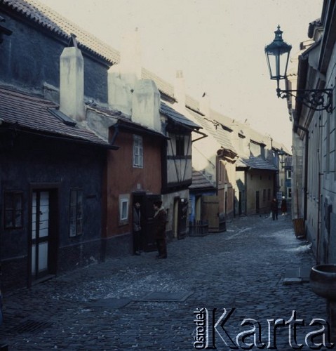 Luty 1976, Praga, Czechosłowacja
Fragment Złotej Uliczki.
Fot. Romuald Broniarek/KARTA
