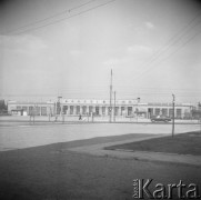 Lipiec 1956, Warszawa, Polska.
Fasada stadionu Polonii Warszawa.
Fot. Romuald Broniarek, zbiory Ośrodka KARTA