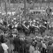 Wrzesień 1958, Bydgoszcz, Polska.
Festyn harcerski - występ orkiestry dętej.
Fot. Romuald Broniarek, zbiory Ośrodka KARTA