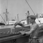 Maj 1962, Gdańsk, Polska.
Remont statku w Stoczni im. Lenina.
Fot. Romuald Broniarek/KARTA