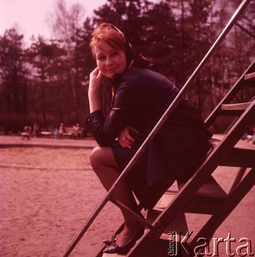 Kwiecień 1963, Warszawa, Polska.
Aktorka Elżbieta Czyżewska podczas sesji fotograficznej.
Fot. Romuald Broniarek/KARTA
