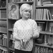 Grudzień 1966, Berlin, Niemiecka Republika Demokratyczna (NRD)
Aktorka Eva Maria Hagen (matka piosenkarki Niny Hagen).
Fot. Romuald Broniarek/KARTA