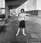 Grudzień 1966, Berlin, Niemiecka Republika Demokratyczna (NRD)
Polska. aktorka Barbara Brylska. 
Fot. Romuald Broniarek/KARTA
