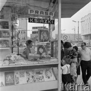 Sierpień 1967, Warszawa, Polska.
Kiosk 