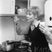 Listopad 1967, Berlin, Niemiecka Republika Demokratyczna (NRD)
Niemiecka aktorka Anna Bürger, portret.
Fot. Romuald Broniarek/KARTA