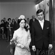 1968, Polska.
Ślub cywilny Małgorzaty Walczak.
Fot. Romuald Broniarek/KARTA
