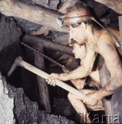 Październik 1968, Zabrze, Śląsk, Polska.
Kopalnia Węgla Kamiennego 