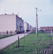 1968, Leszno k/Warszawy, Polska.
Bloki wybudowane dla pracowników Państwowego Gospodarstwa Rolnego.
Fot. Romuald Broniarek/KARTA
