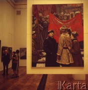 Październik 1969, Warszawa, Polska.
Wystawa radzieckiej sztuki w Galeria Zachęta.
Fot. Romuald Broniarek/KARTA