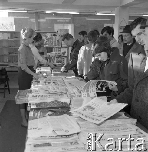 1972, Warszawa, Polska.
Klub Międzynarodowej Prasy i Książki (KMPiK).
Fot. Romuald Broniarek, zbiory Ośrodka KARTA
