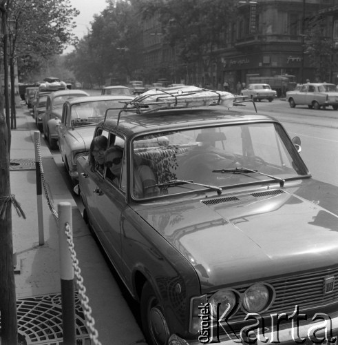 1972, budapeszt, Węgry.
Ulica.
Fot. Romuald broniarek, zbiory Ośrodka KARTA