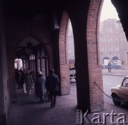 1973, Olsztyn, Polska.
Ulica Stare Miasto.
Fot. Romuald Broniarek, zbiory Ośrodka KARTA