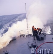 1973, Morze Bałtyckie, Polska.
Ćwiczenia morskie Marynarki Wojennej.
Fot. Romuald Broniarek, zbiory Ośrodka KARTA