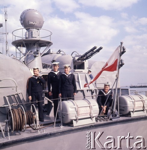 1973, Świnoujście, Polska.
Ćwiczenia morskie Marynarki Wojennej.
Fot. Romuald Broniarek, zbiory Ośrodka KARTA