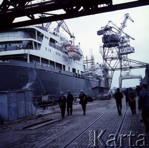 1973, Gdańsk, Polska.
Stocznia Gdańska im. Lenina.
Fot. Romuald Broniarek, zbiory Ośrodka KARTA