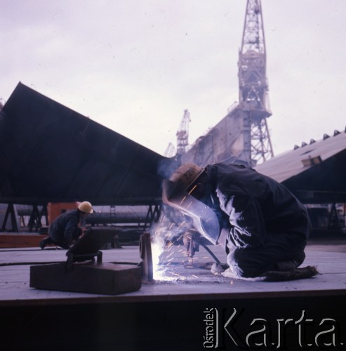 1973, Gdynia, Polska.
Stocznia.
Fot. Romuald Broniarek, zbiory Ośrodka KARTA