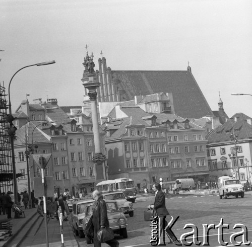 1974, Warszawa, Polska.
Plac Zamkowy. 
Fot. Romuald Broniarek, zbiory Ośrodka KARTA