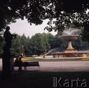 1974, Warszawa, Polska.
Fontanna Wielka w Ogrodzie Saskim.
Fot. Romuald Broniarek, zbiory Ośrodka KARTA