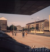 1974, Frankfurt nad Odrą, NRD.
Ulica.
Fot. Romuald Broniarek, zbiory Ośrodka KARTA
