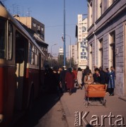 1974, Bratysława, Czechosłowacja.
Ulica.
Fot. Romuald Broniarek, zbiory Ośrodka KARTA