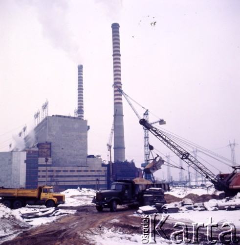 1974, Świerże Górne, Polska.
Elektrownia Kozienice.
Fot. Romuald Broniarek, zbiory Ośrodka KARTA